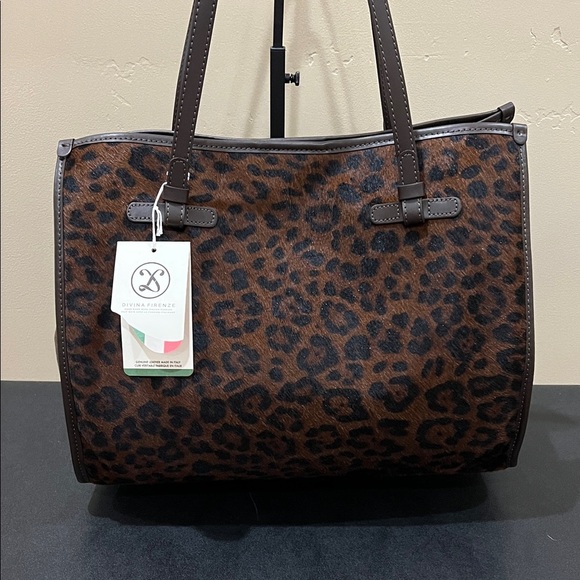 Divina FirenzeChocolate Brown Cheetah Print Tote Bag